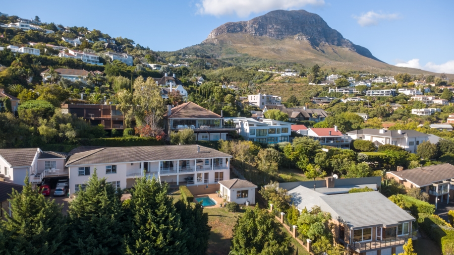 6 Bedroom Property for Sale in La Concorde Western Cape